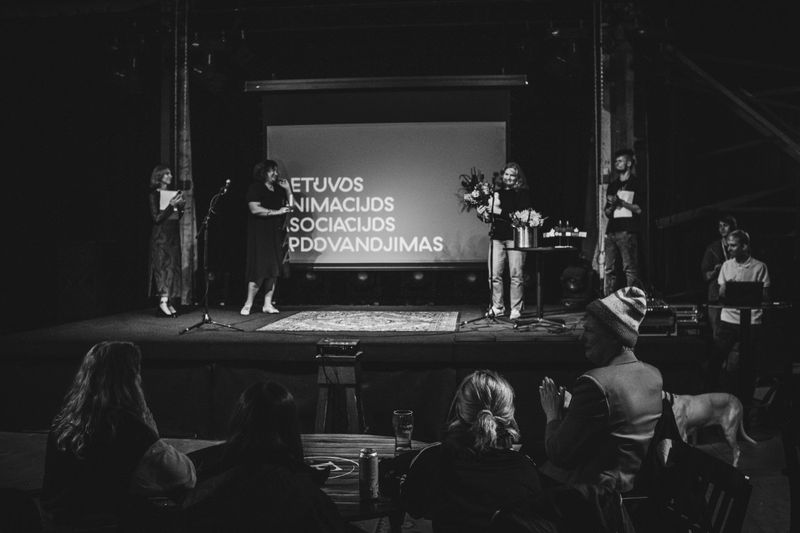 Laura Almantaitė atsiema Lietuvos animacijos asociacijos apdovanojimą, 2024 /
  📷 Vilius Peldžius